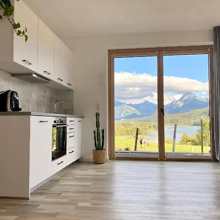 Butler Luxury I Amazing I View I Parking I Kitchen Hotel *