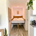 Butler Luxury I Amazing I View I Parking I Kitchen Hotel