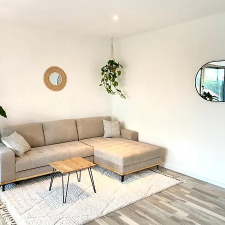 Hotel Butler Luxury I Amazing I View I Parking I Kitchen *